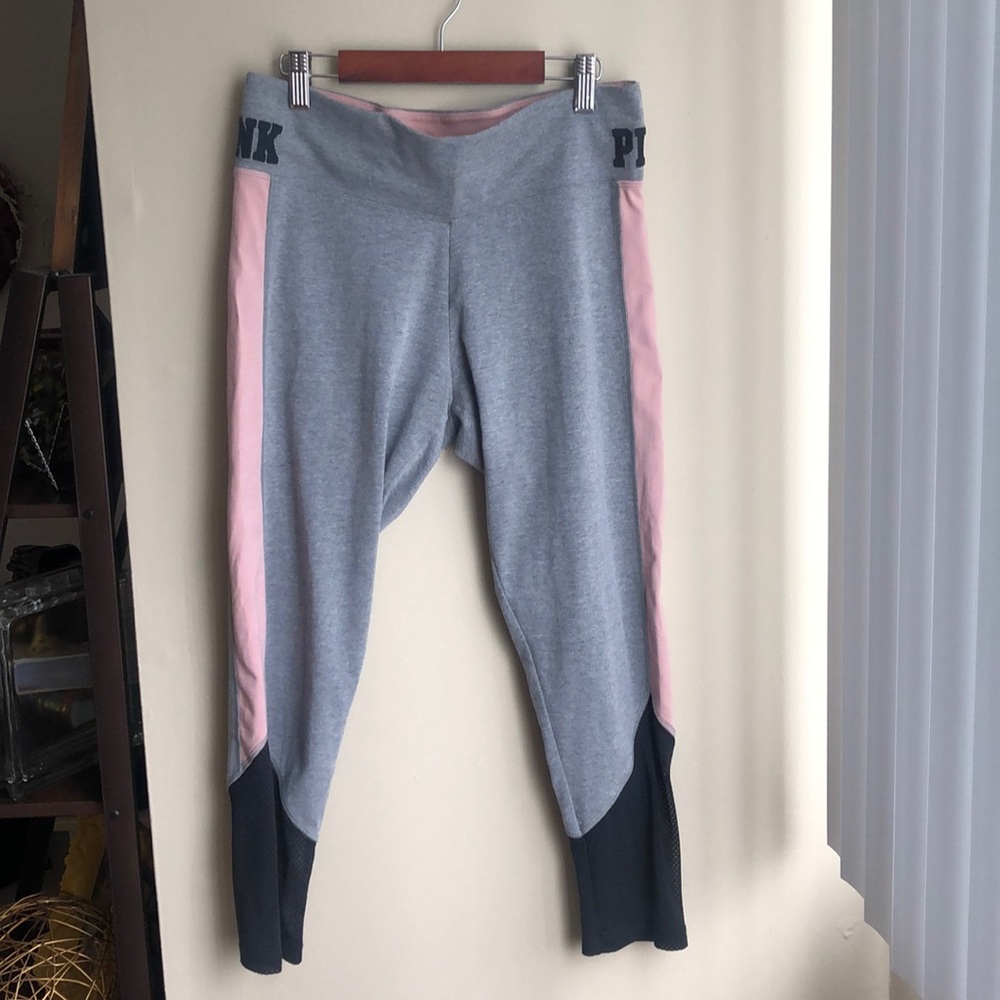 PINK Victoria’s Secret Leggings